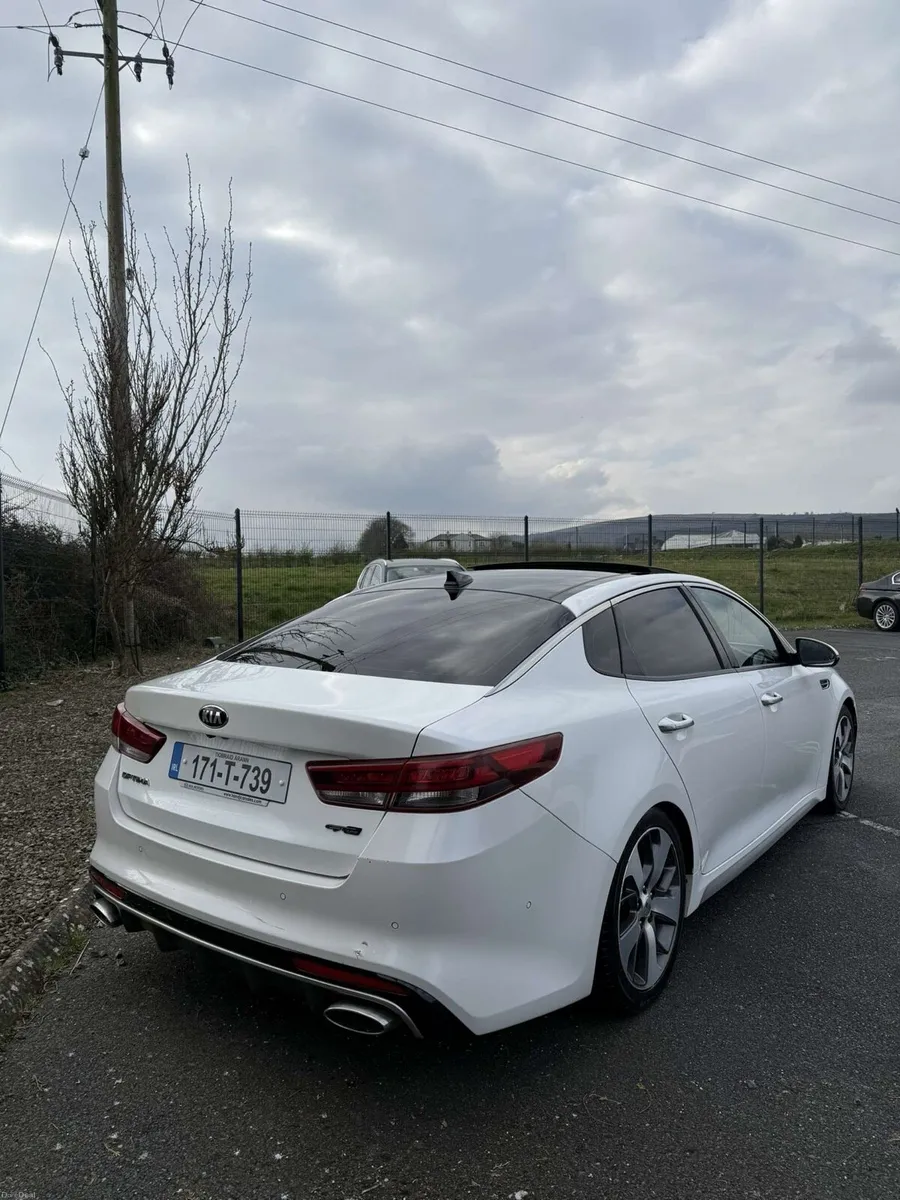 2017 Kia optima gt line - Image 3