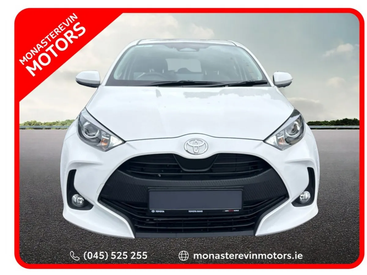 Toyota Yaris HEV LUNA 4DR AUTO - Image 5