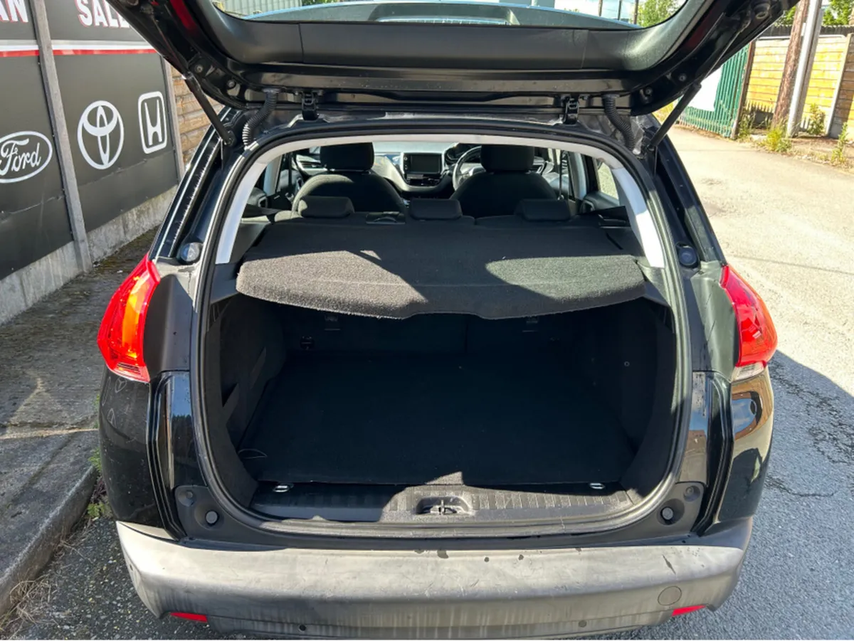 Peugeot 2008 ACTIVE 1.2 4DR PURETECH - Image 6