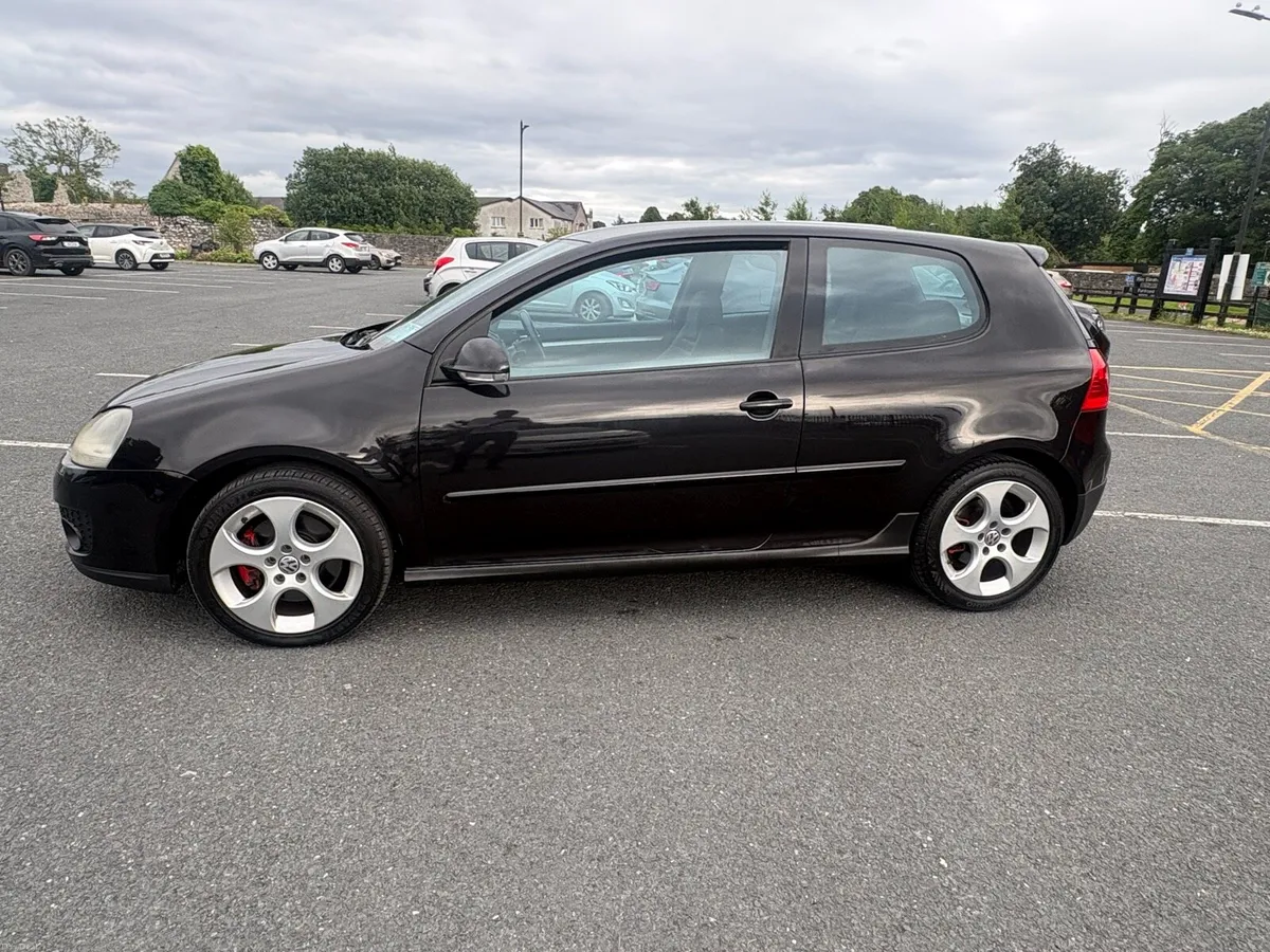 Vw Golf Gti 3 door manual Tax 11/26 - Image 2