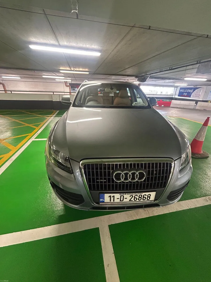 Audi Q5 2011 Automatic - Image 2