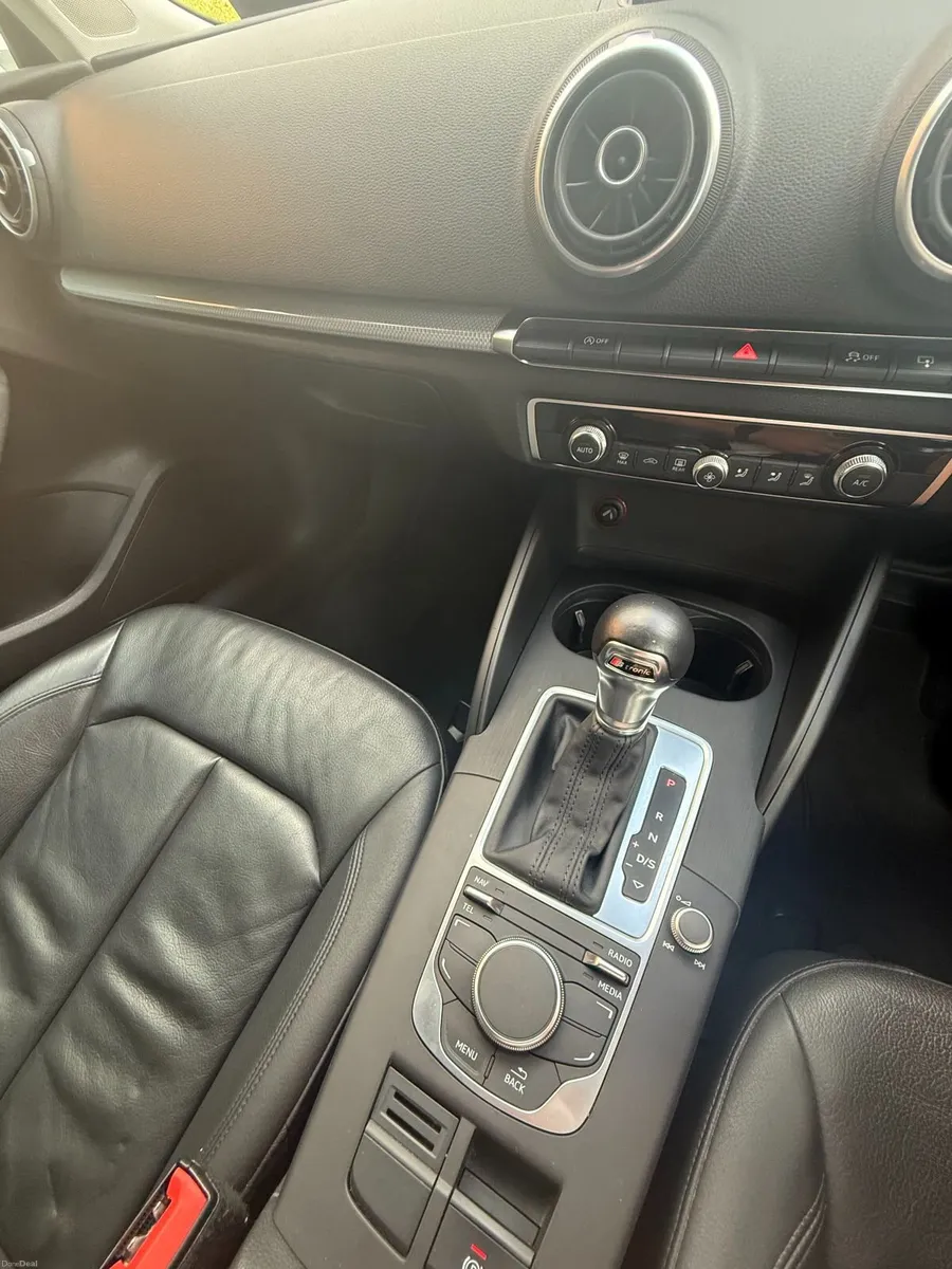 Audi A3 2015 - Image 3