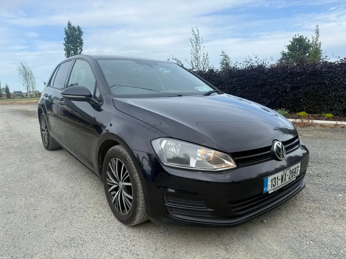 Volkswagen Golf 2013 diesel - Image 1