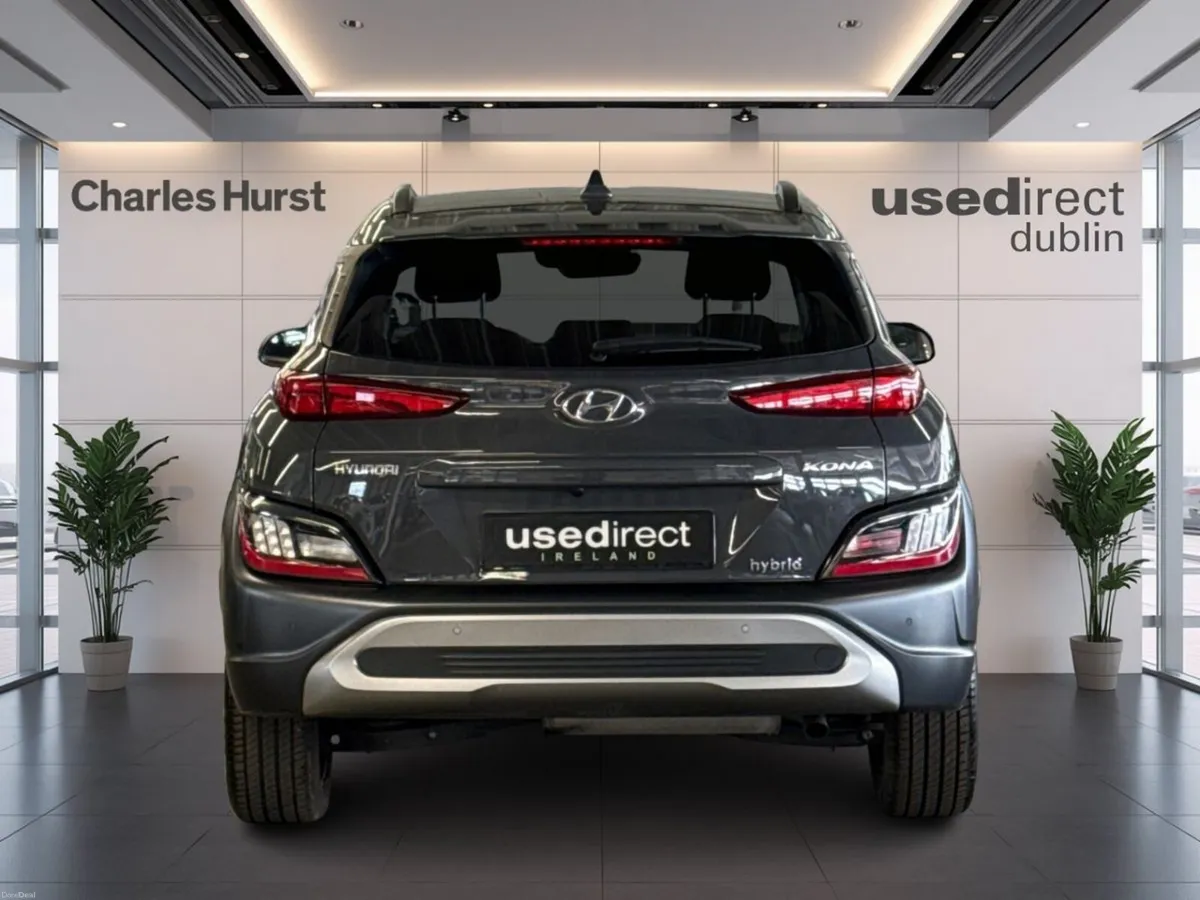 Hyundai KONA Kona Premium AUTOMATIC - Image 4