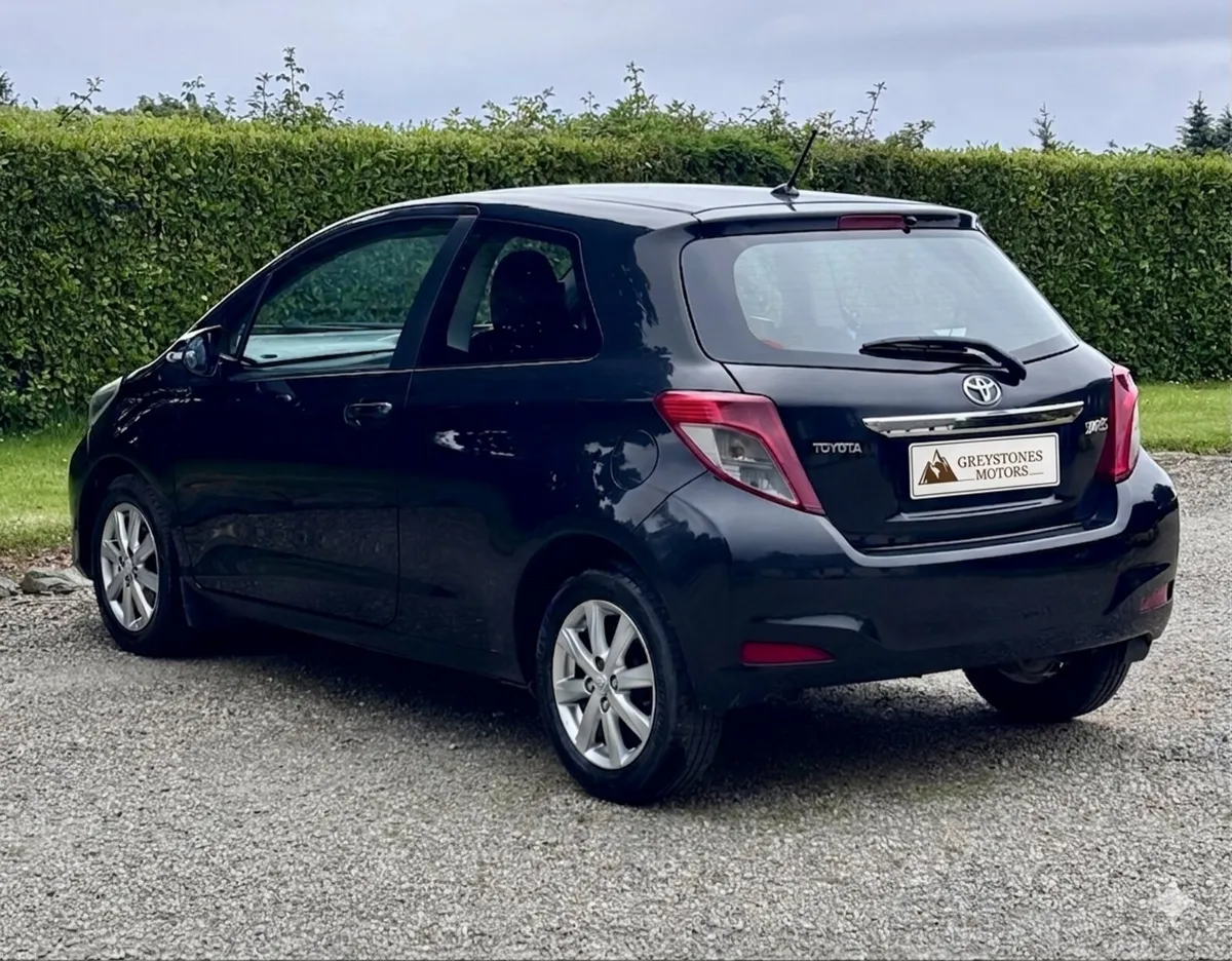 2012 Toyota Yaris 1.0 Petrol - Image 4