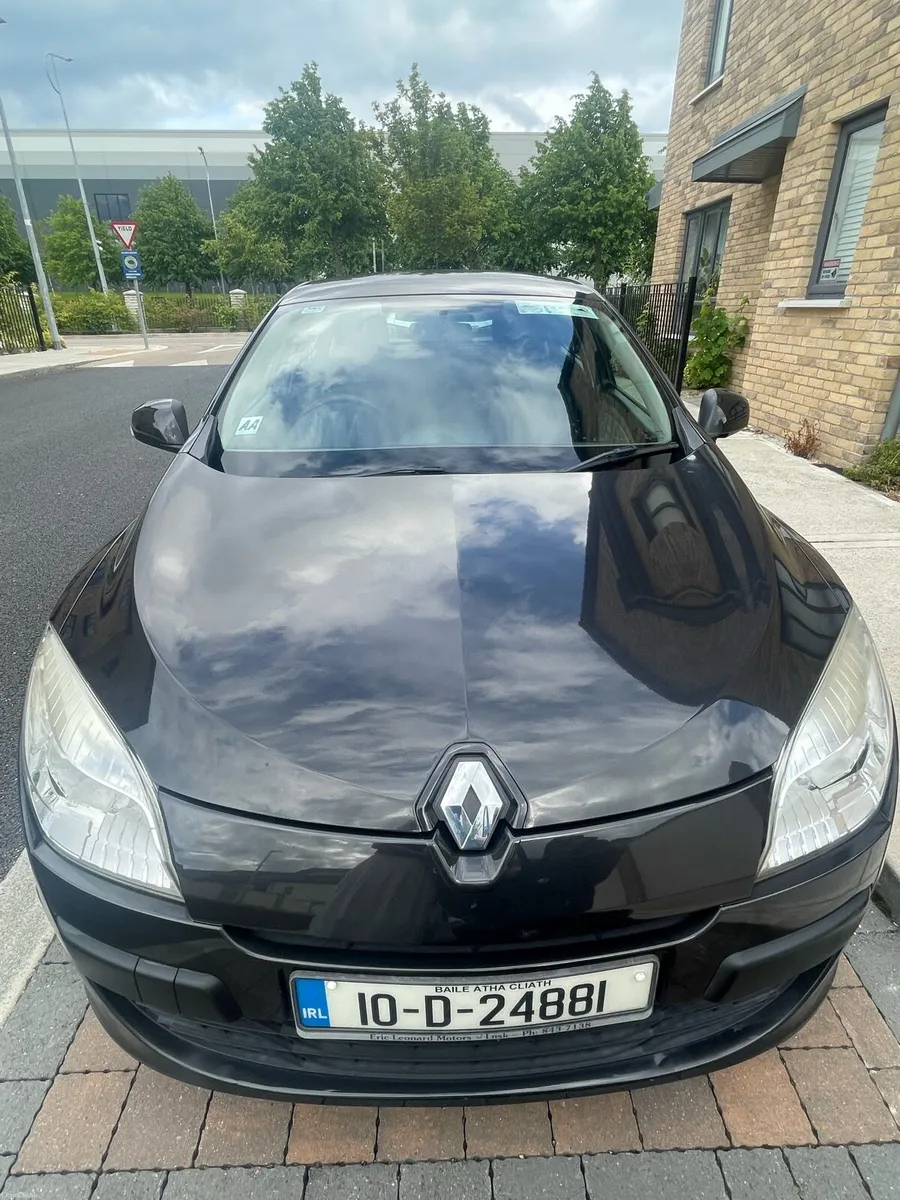 Renault Megan, perfect condition, LOW mileage - Image 2