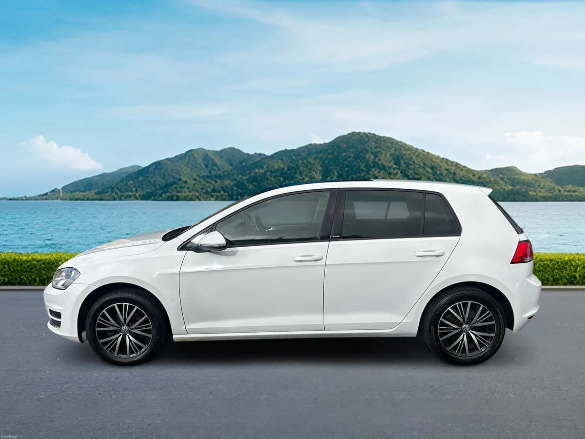 2016 VW GOLF ALLSTAR 1.2 TSI - Image 3