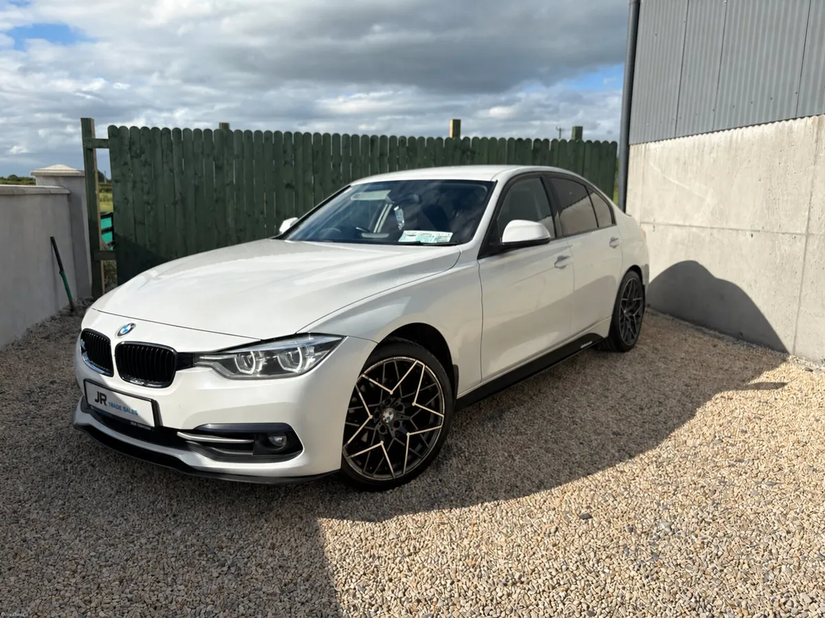 BMW 3-Series Sport - Image 1