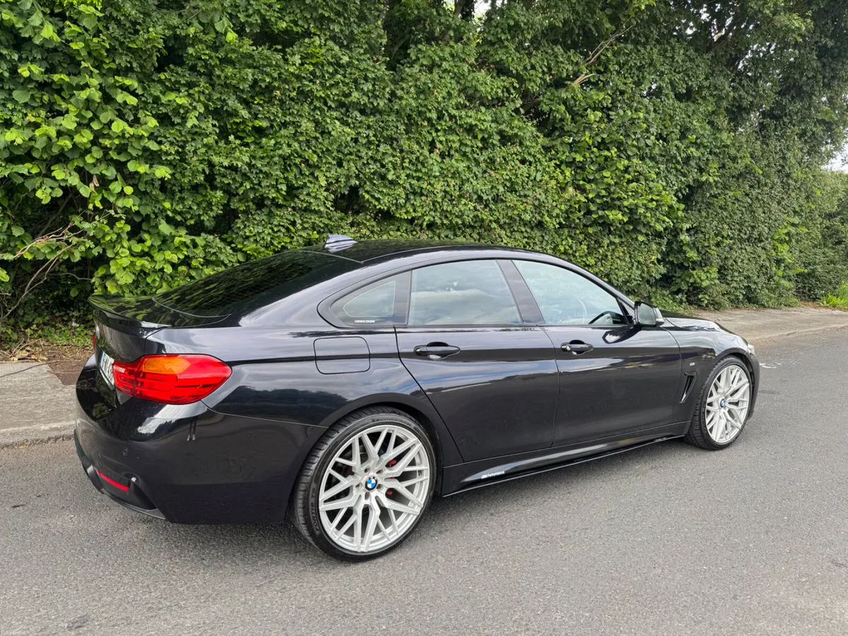 BMW 4 series  MSPORT  grand coupe - Image 4