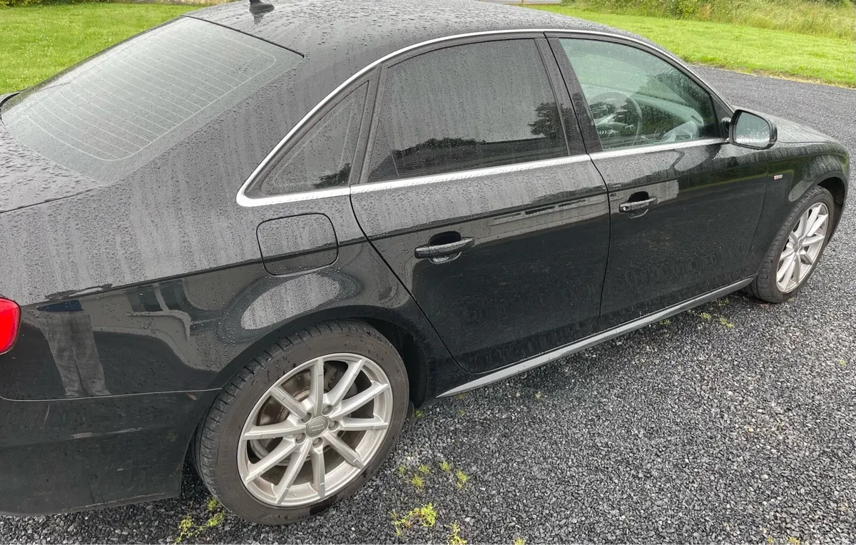 Audi A4 s line - Image 4