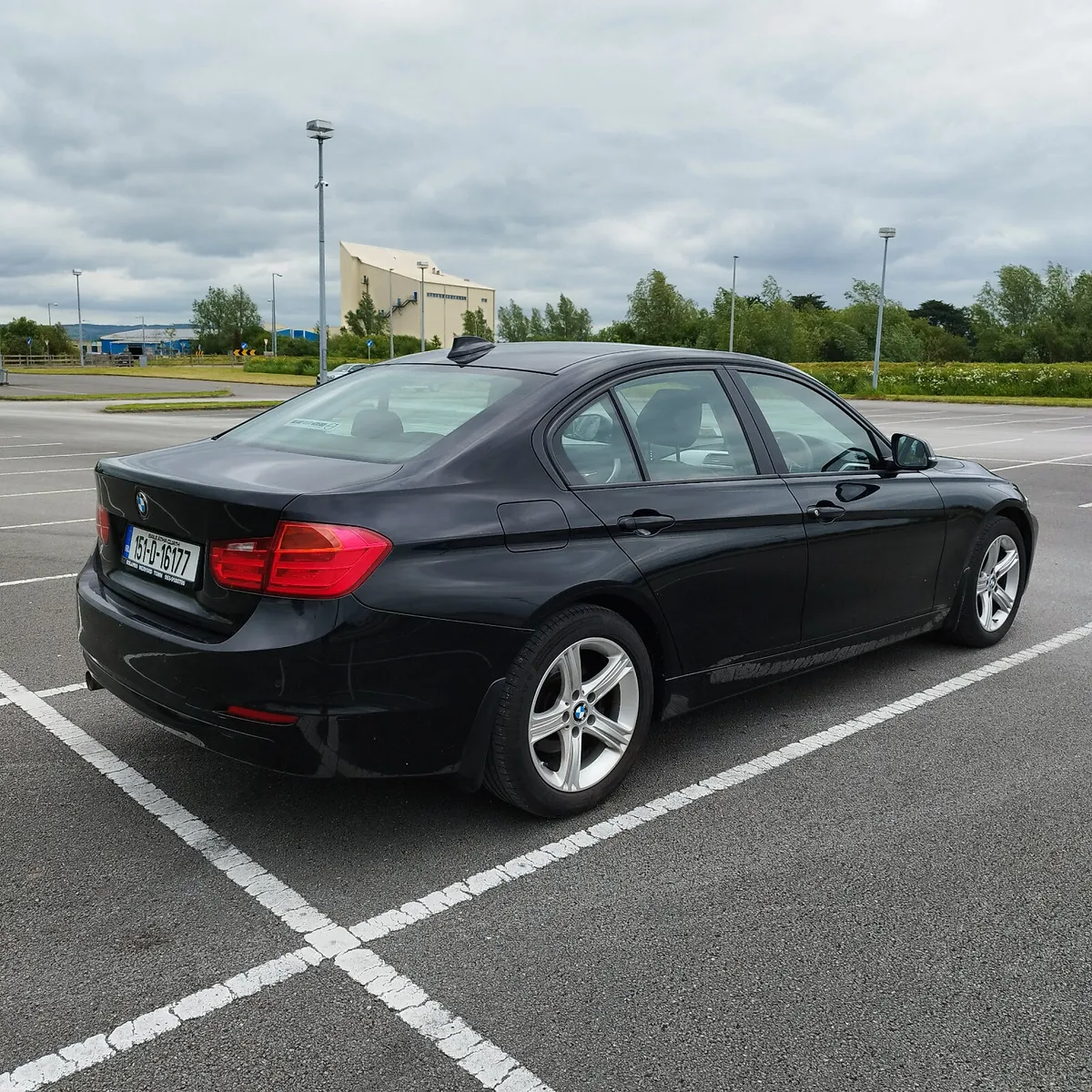 BMW 316d Automatic|Low Running Costs|High Spec - Image 4