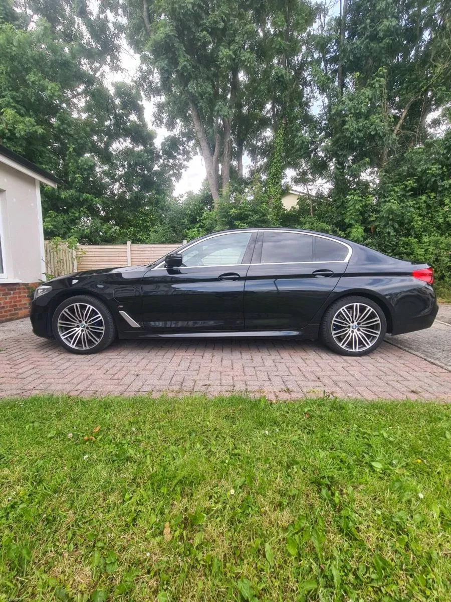 BMW 530e M Sport Plug-In Hybrid - Image 1