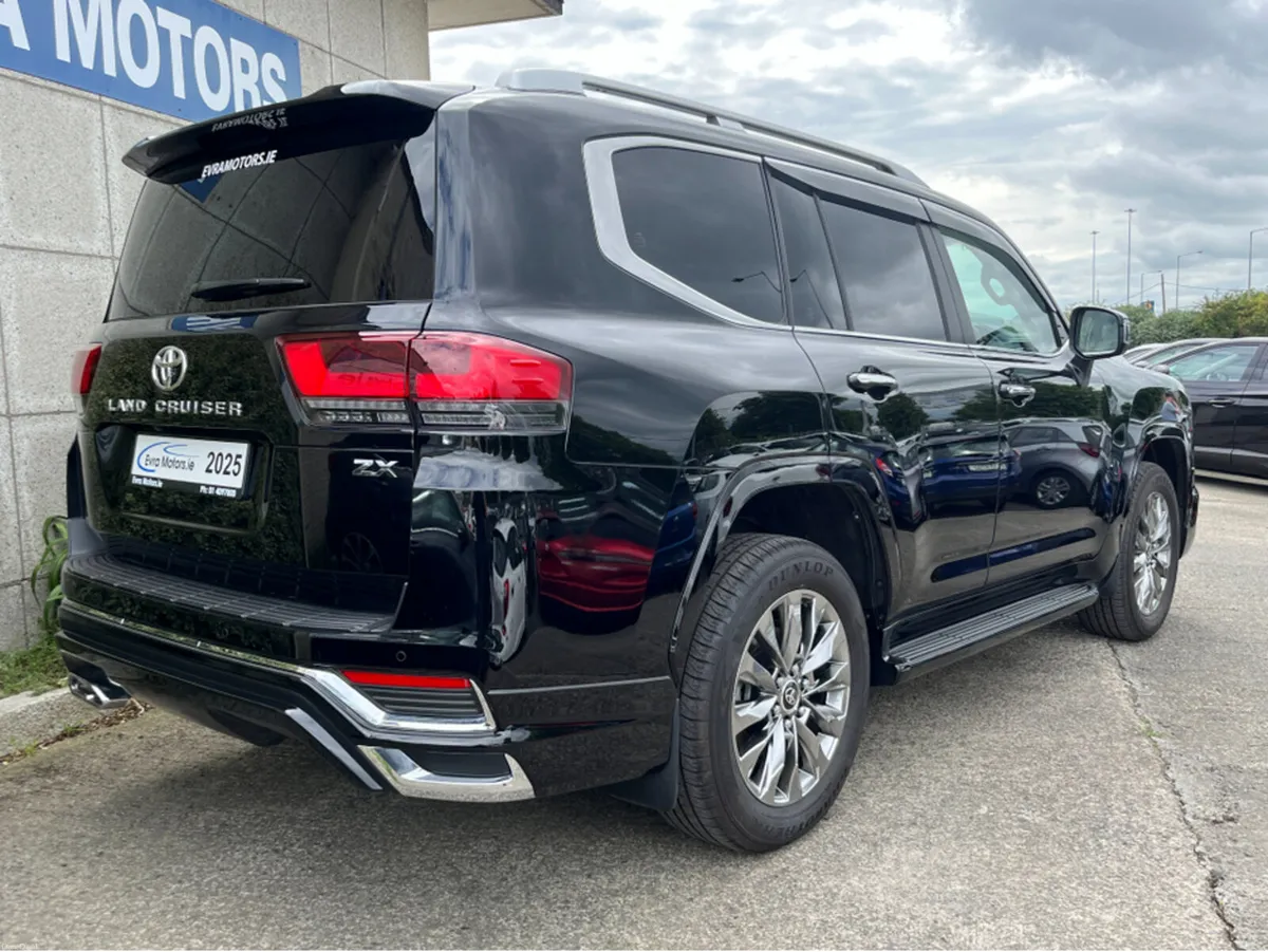 Toyota Land Cruiser AMAZON 3.3 DIESEL AUTOMATIC 2 - Image 4