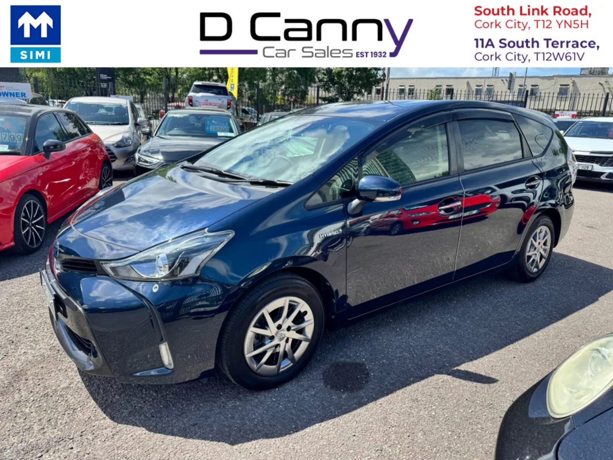 Toyota Prius 7 seater Petrol Hybrid Automatic - Image 5