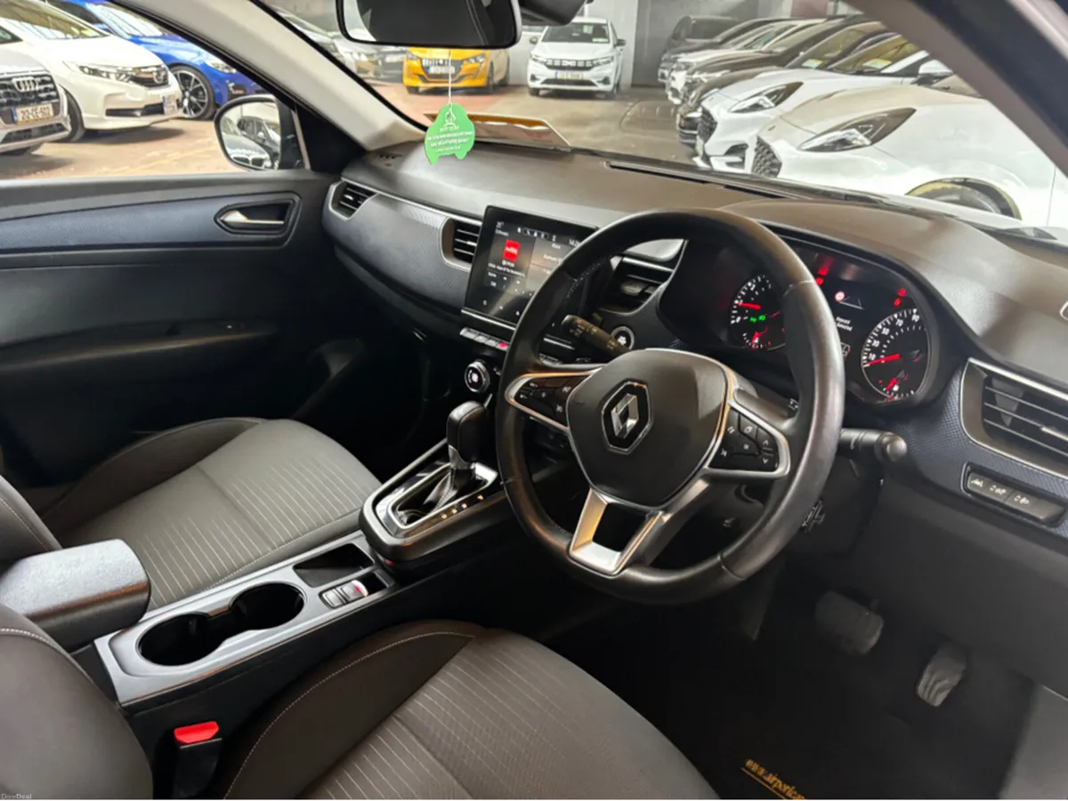 Renault Arkana ICONIC TCE 140 AUTO EDC 5DR AU - Image 4