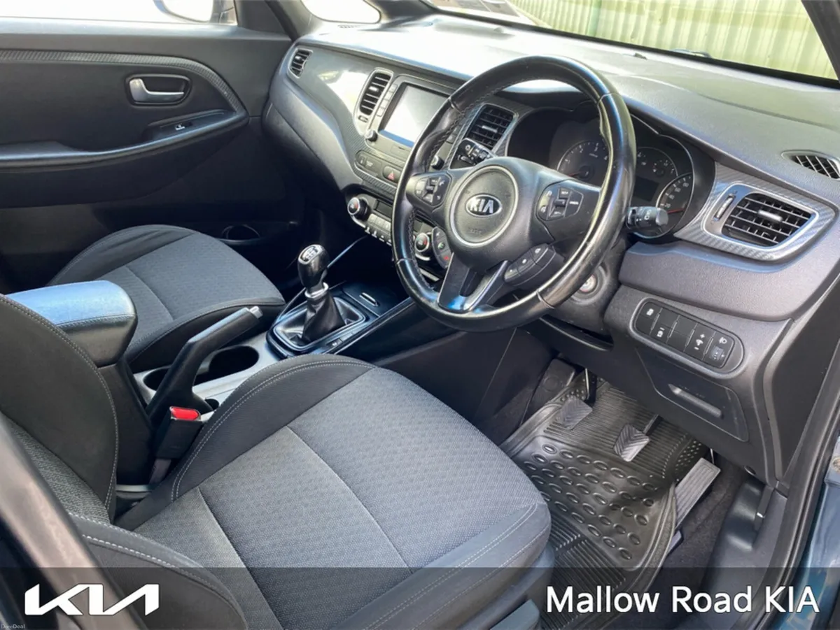 Kia Carens OR RONDO EX 5DR - Image 2