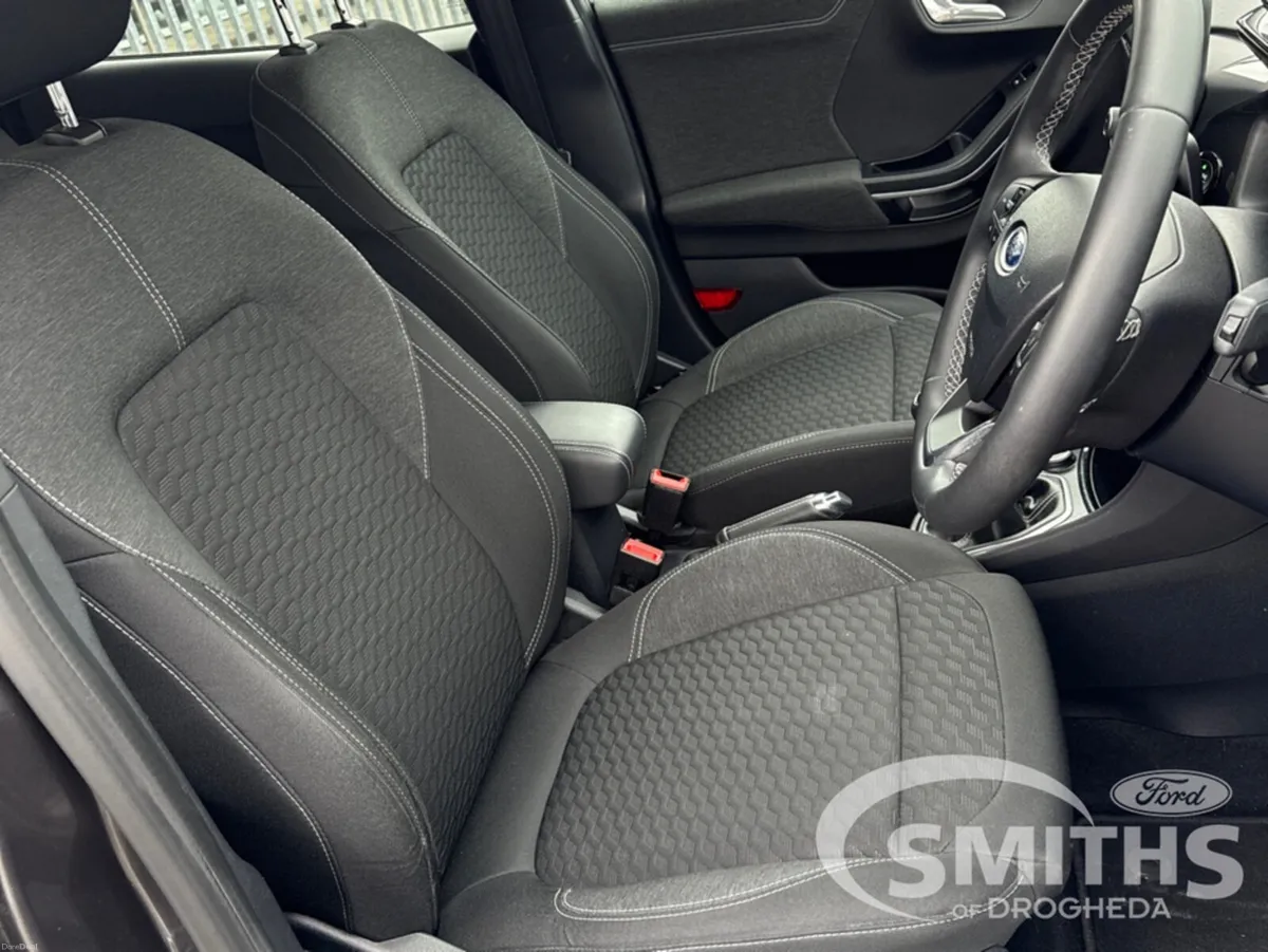 Ford Puma TITANIUM 1.0T 125PS - Image 4