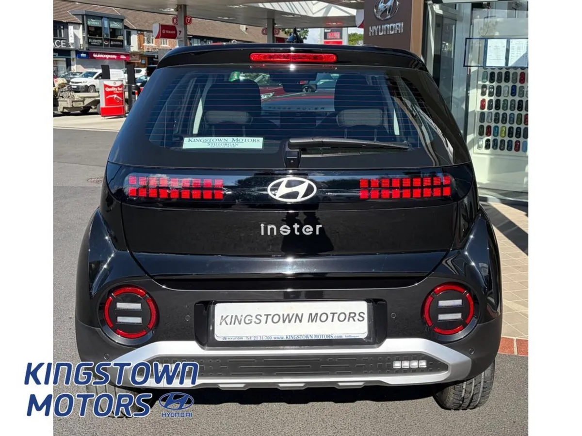 Hyundai INSTER Signature 42kWh 5DR Auto - Image 4