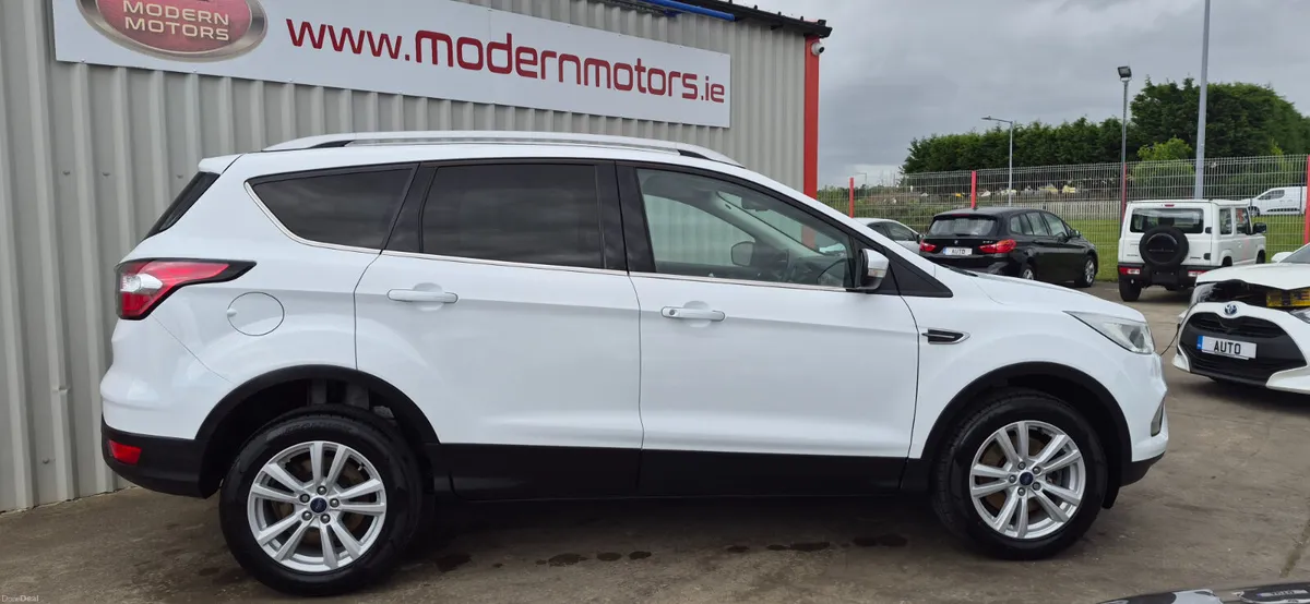 Ford Kuga zetec app pack 1.5 tdci 120bhp jeep - Image 6