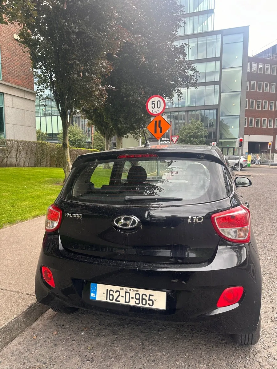 Hyundai i10 - Image 2