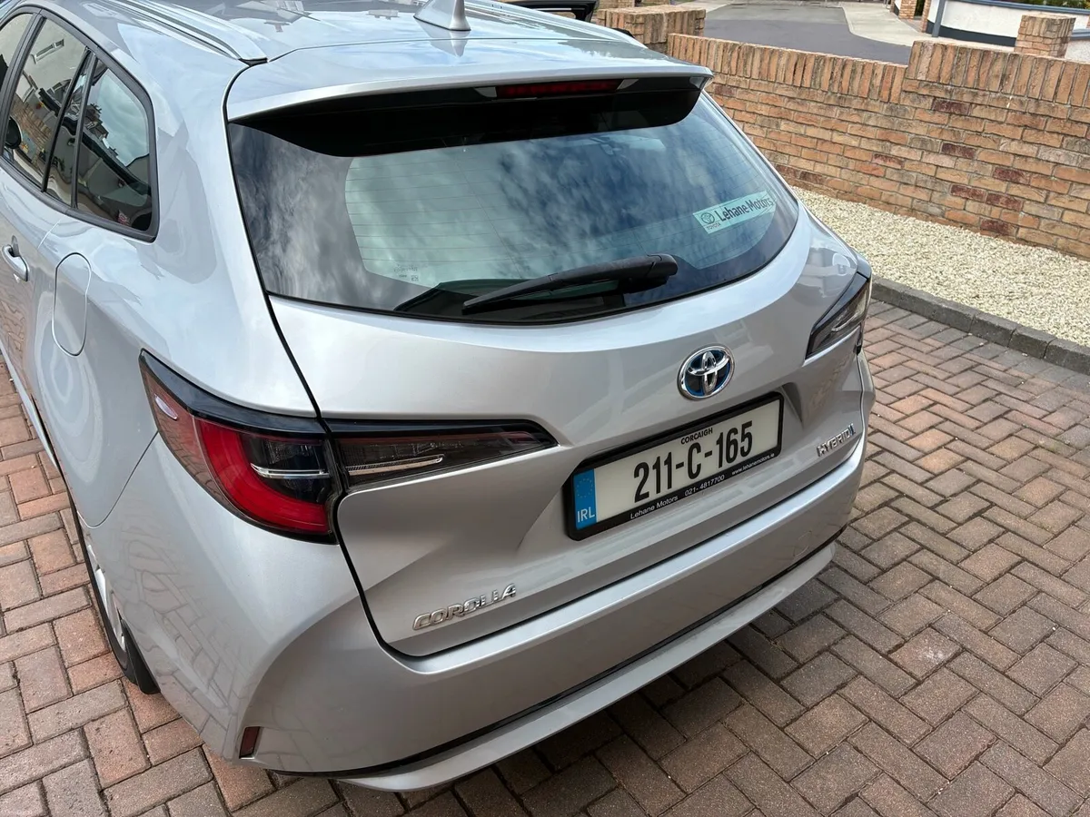 Toyota Corolla - Image 4