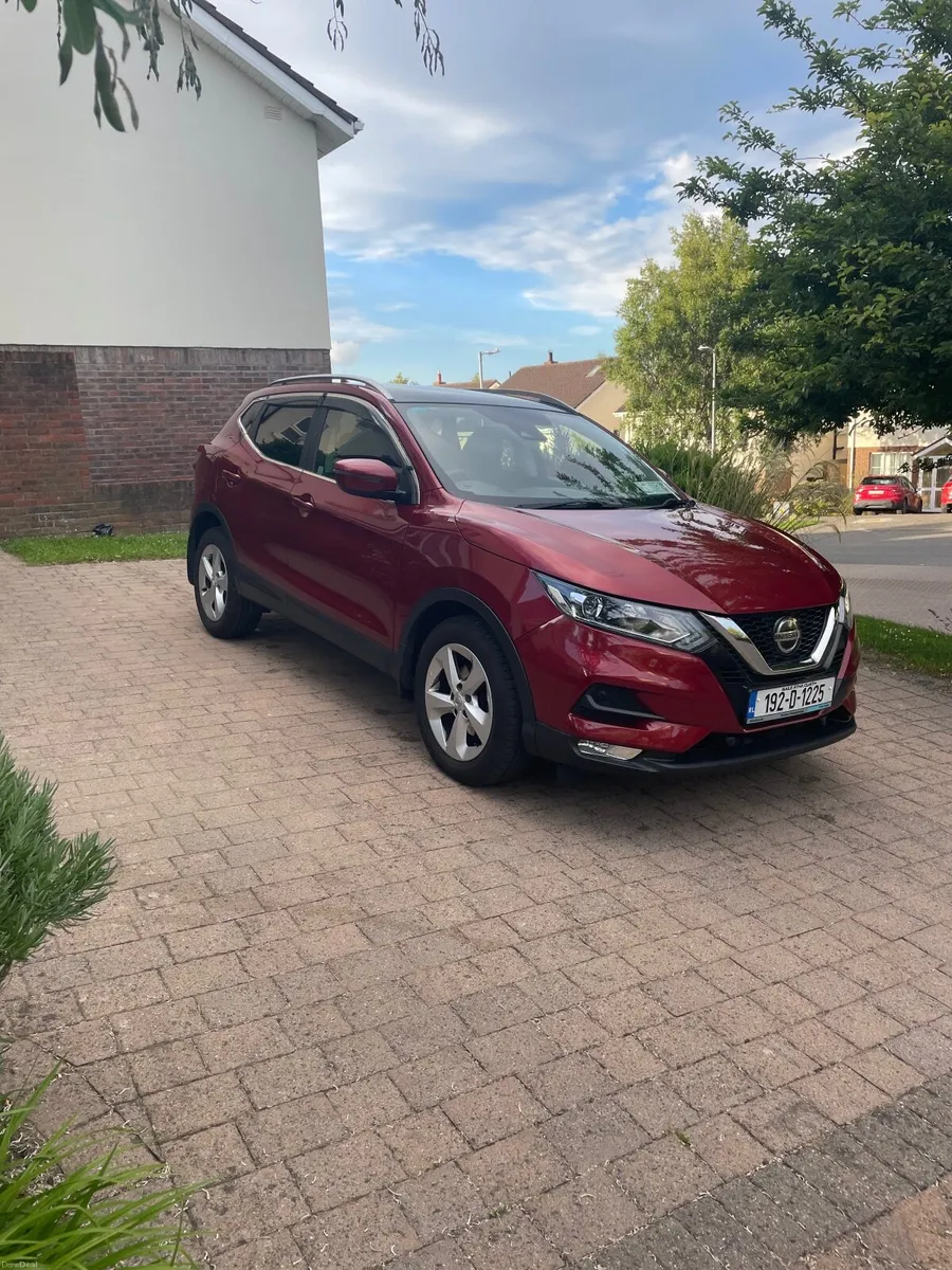 2019-Nissan Qashqai-SV-1.3-Automatic-81,000km - Image 2