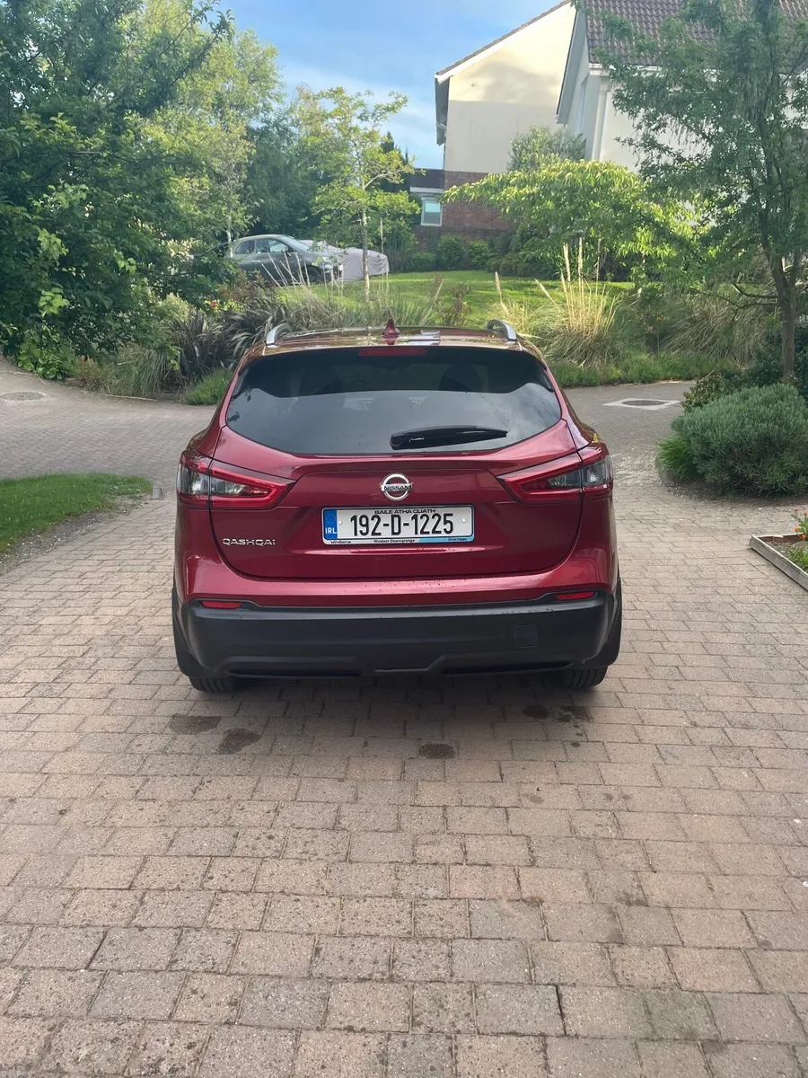 2019-Nissan Qashqai-SV-1.3-Automatic-81,000km - Image 4