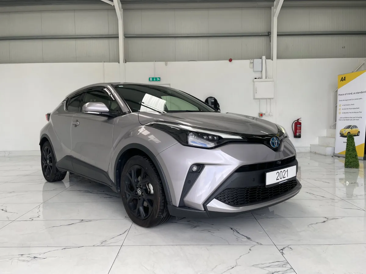 2021 Toyota C-HR G Mode Nero Safety Plus - Image 1