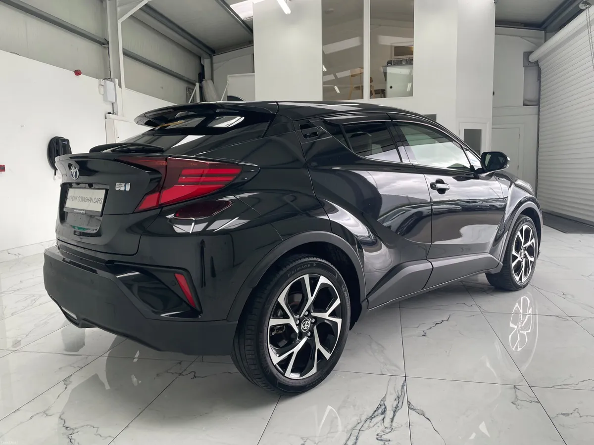 2020 Toyota C-HR Hybrid G 2 Years Nct! - Image 3