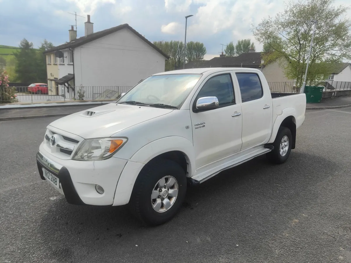 Toyota Hilux 2007 - Image 2