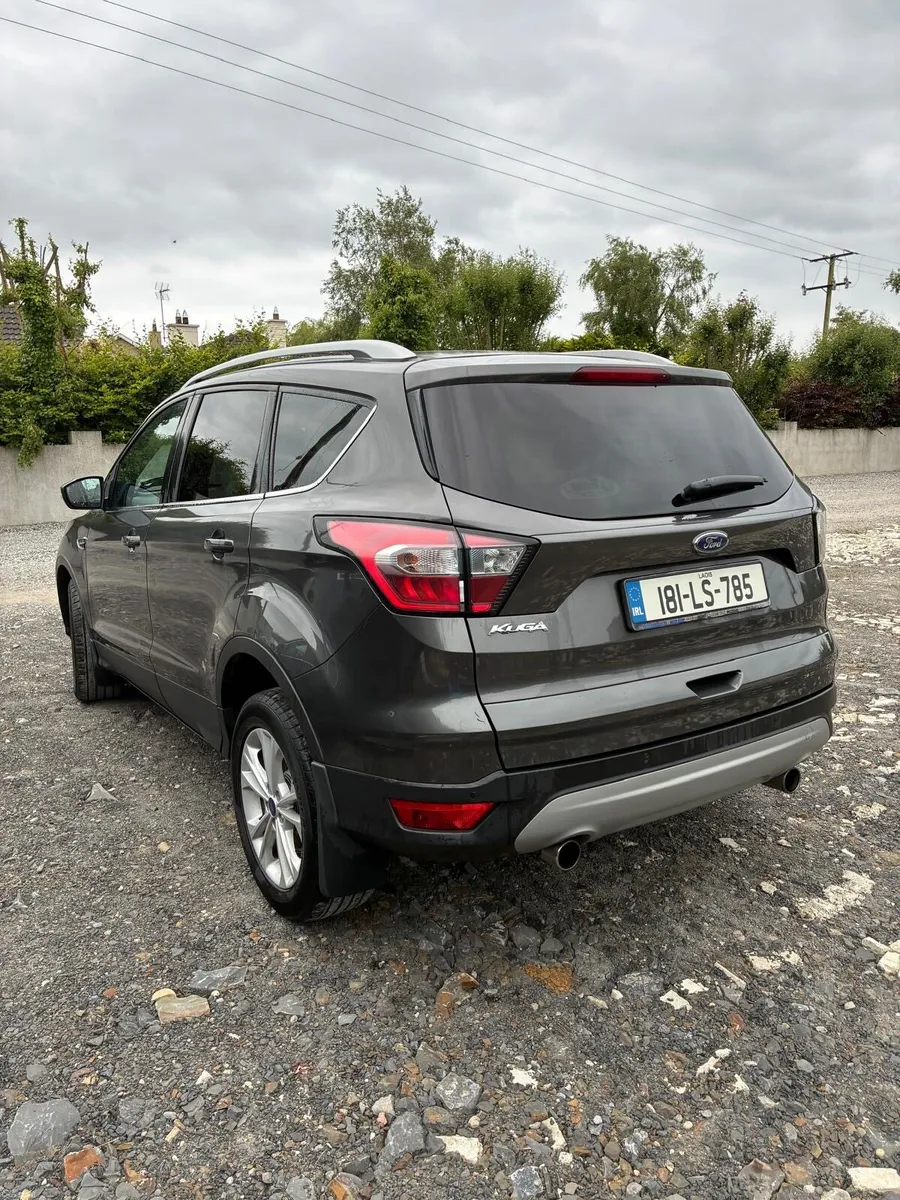 Car - Image 2