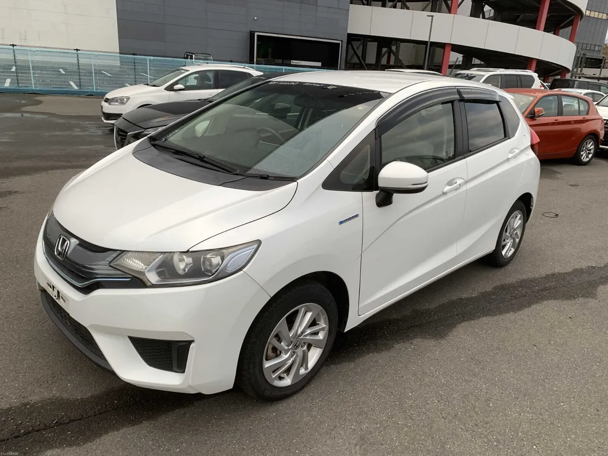 HONDA FIT 2015 1.5HYBRID low mileage - Image 1