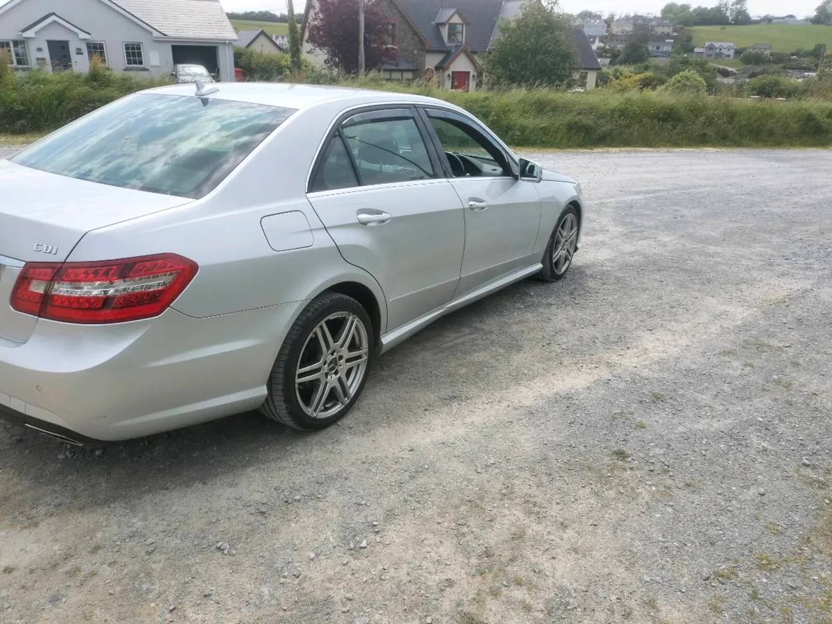 Mercedes E220 Cdi AMG LINE !!!!Only 130000Kms!!! - Image 4