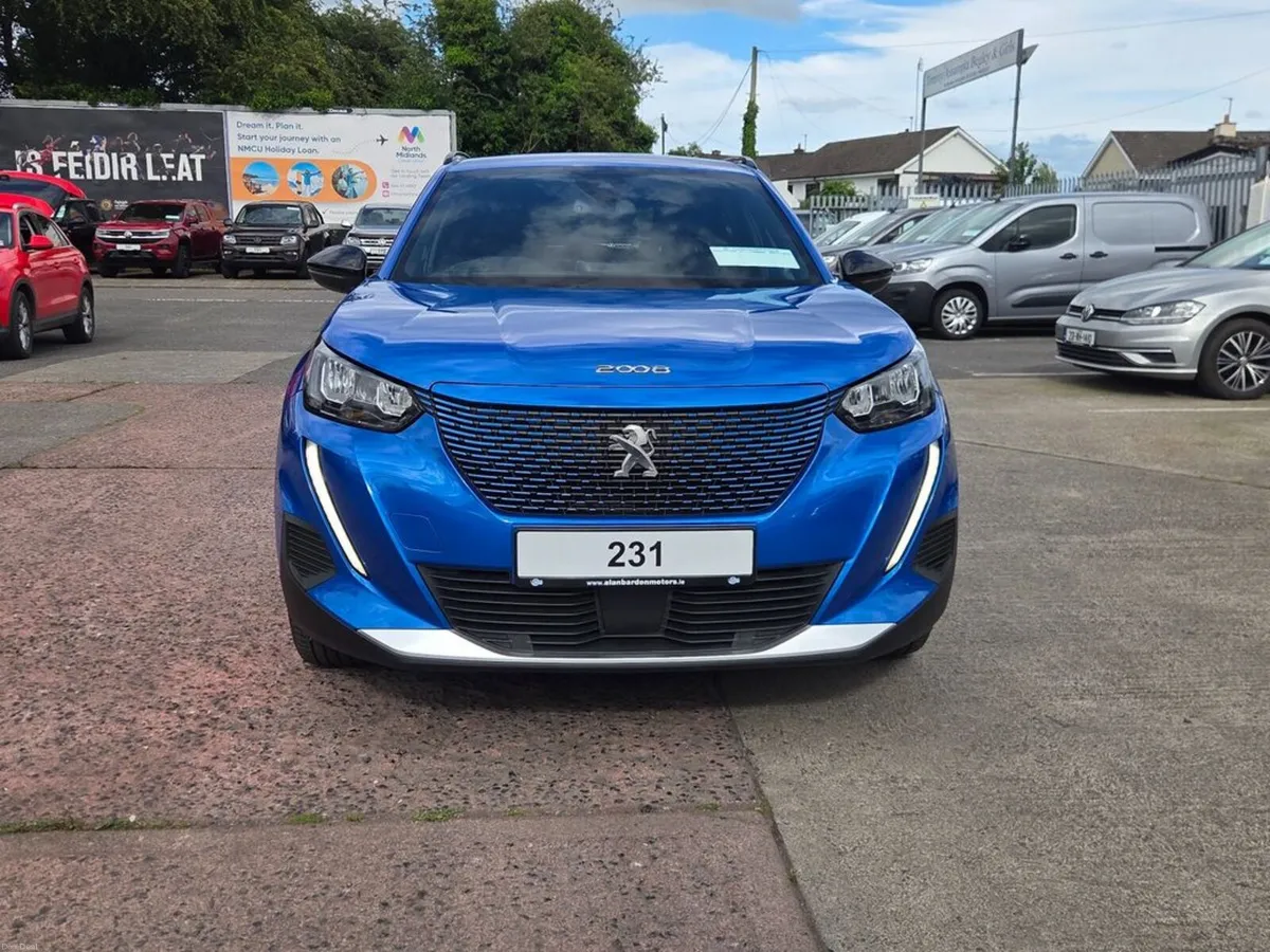 Peugeot 2008 ALLURE PREMIUM PLUS - Image 2