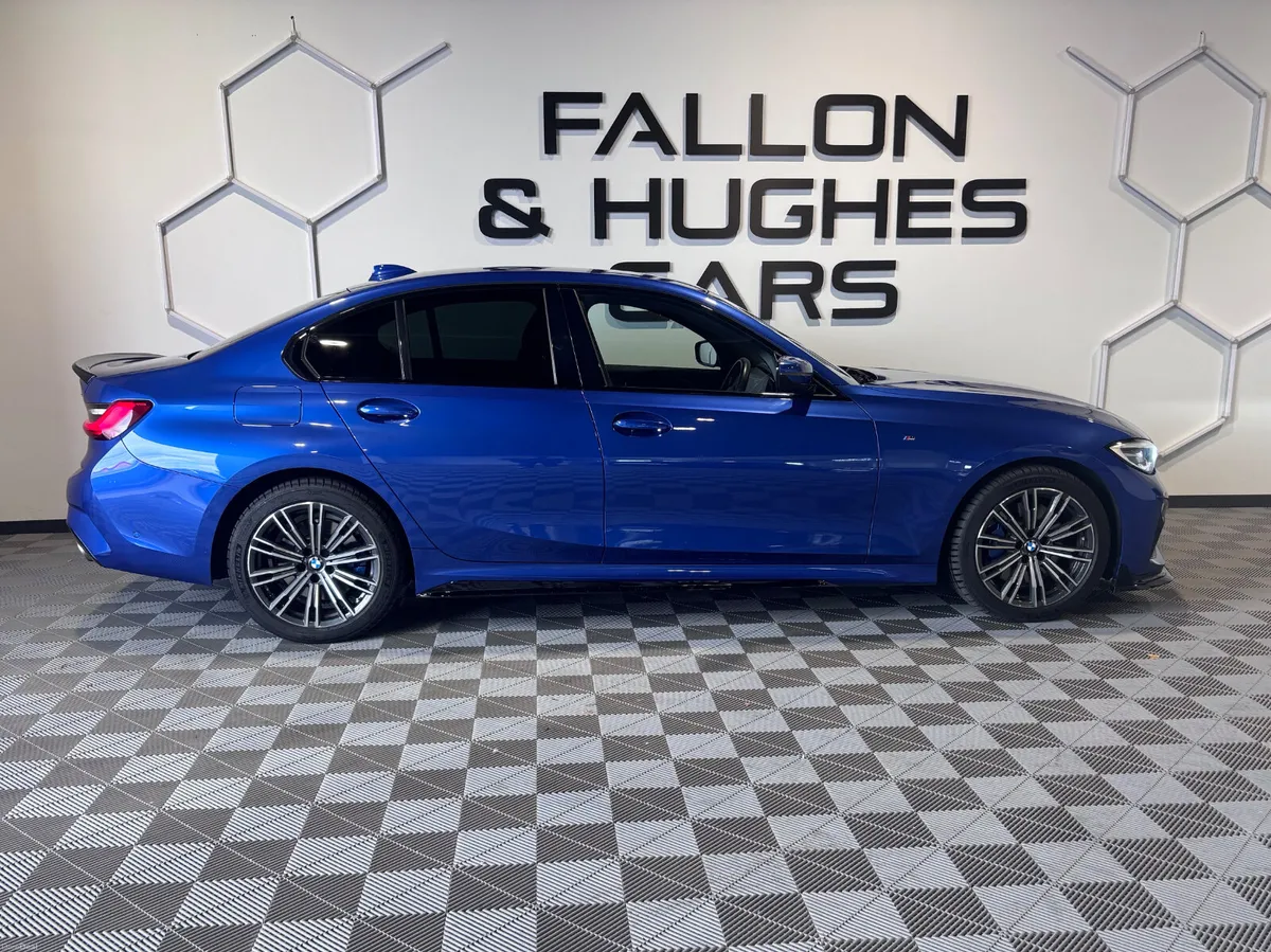 BMW 330e M SPORT  TECH PACK BODYKIT - Image 4