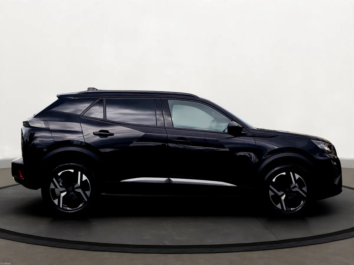 Peugeot 2008 2025 100bhp Allure Manual - Image 2