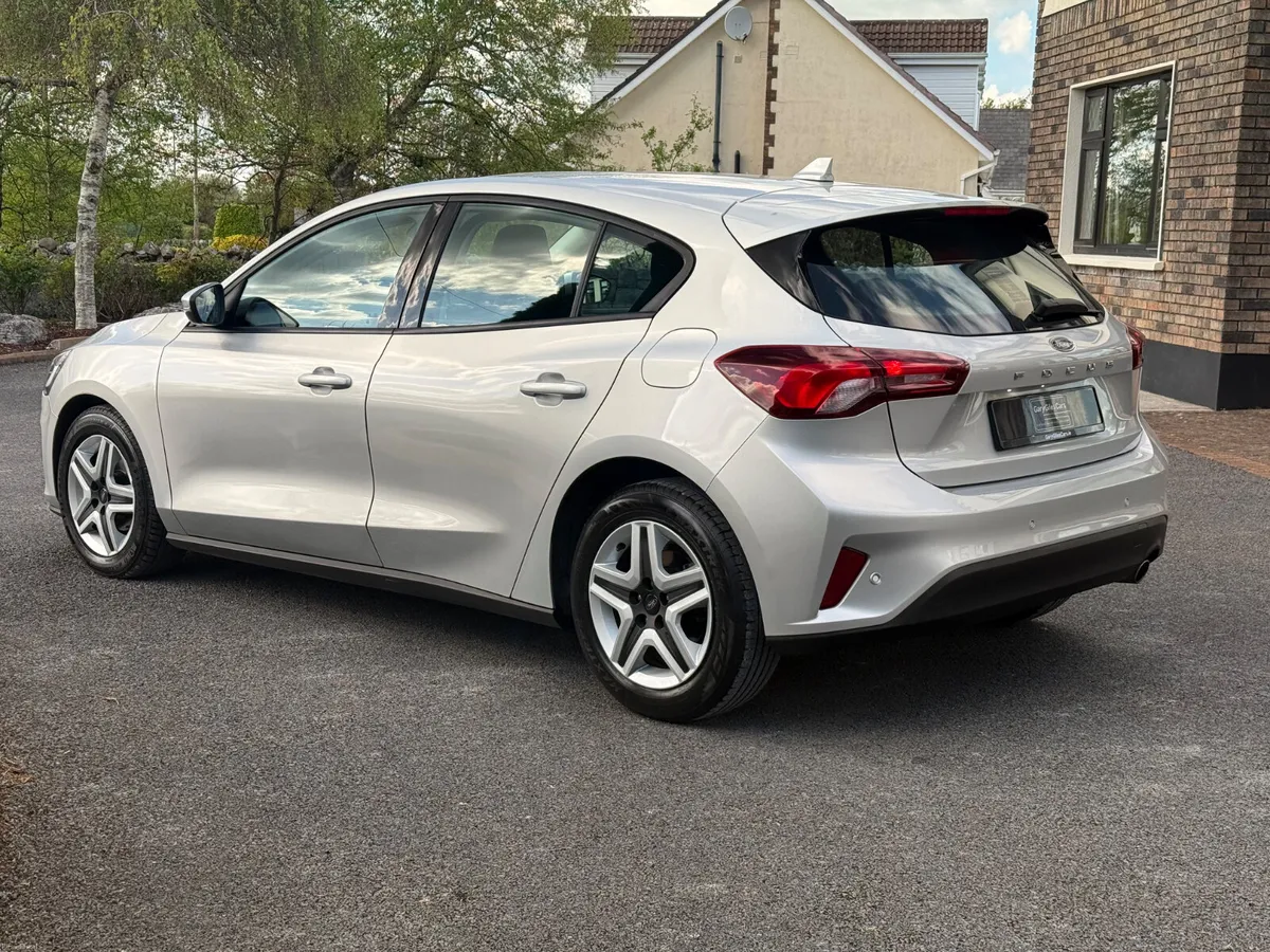 Immaculate 231 Ford Focus Auto! - Image 5