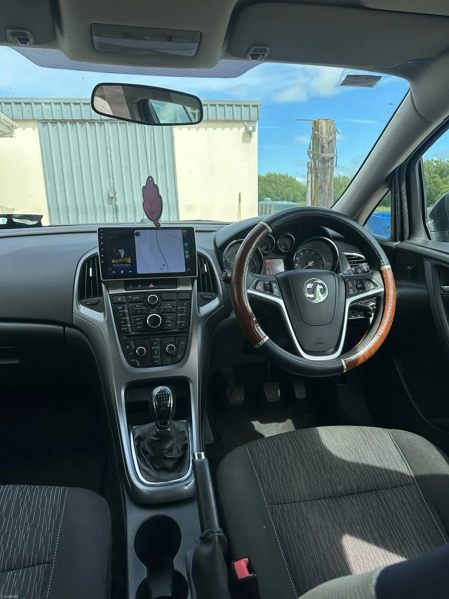 152 Vauxhall Astra 1.6 CDTi EcoFlex - Image 3