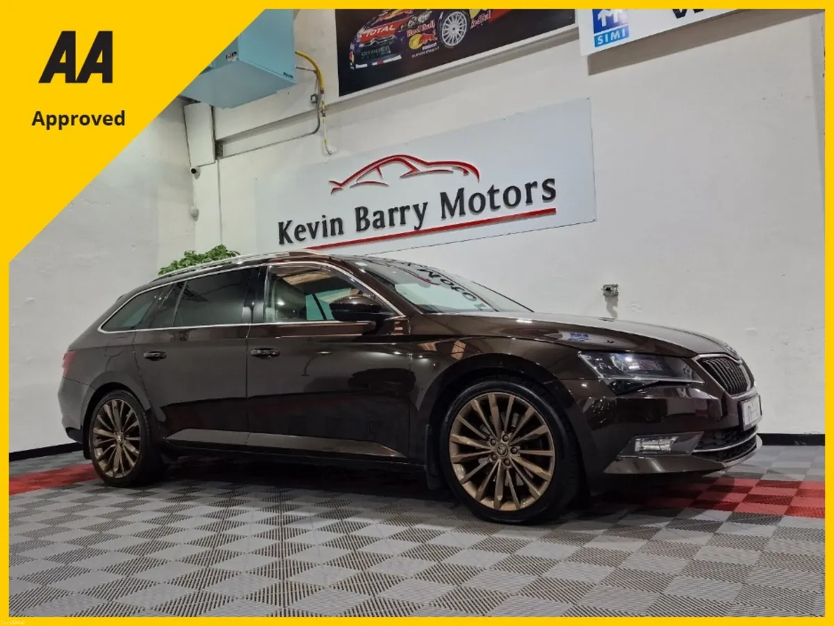 Skoda Superb 2.0TSi COMBI (LAURIN & KLEMENT) 4X4 2 - Image 1