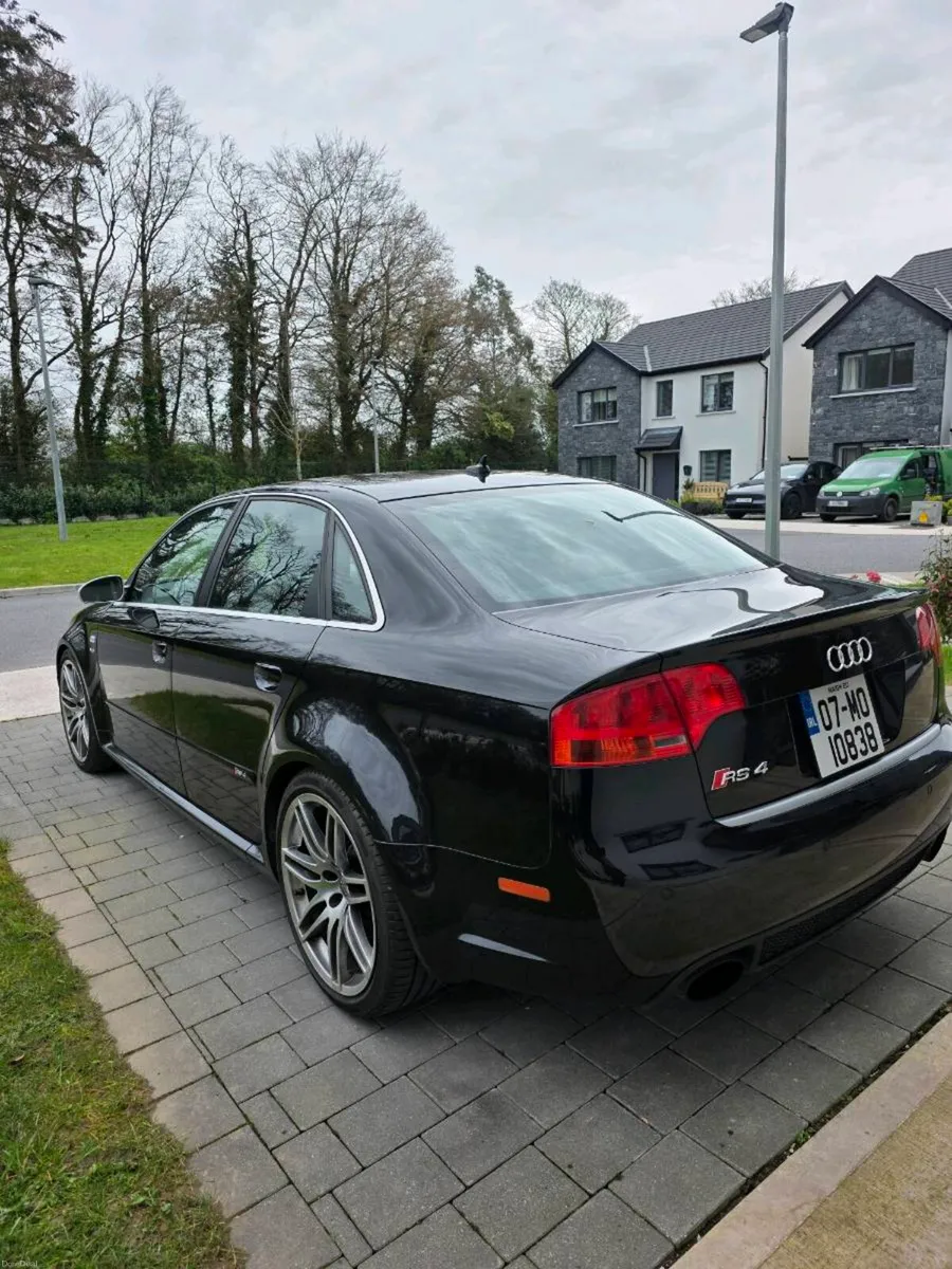 Audi RS4 B7 - Image 3