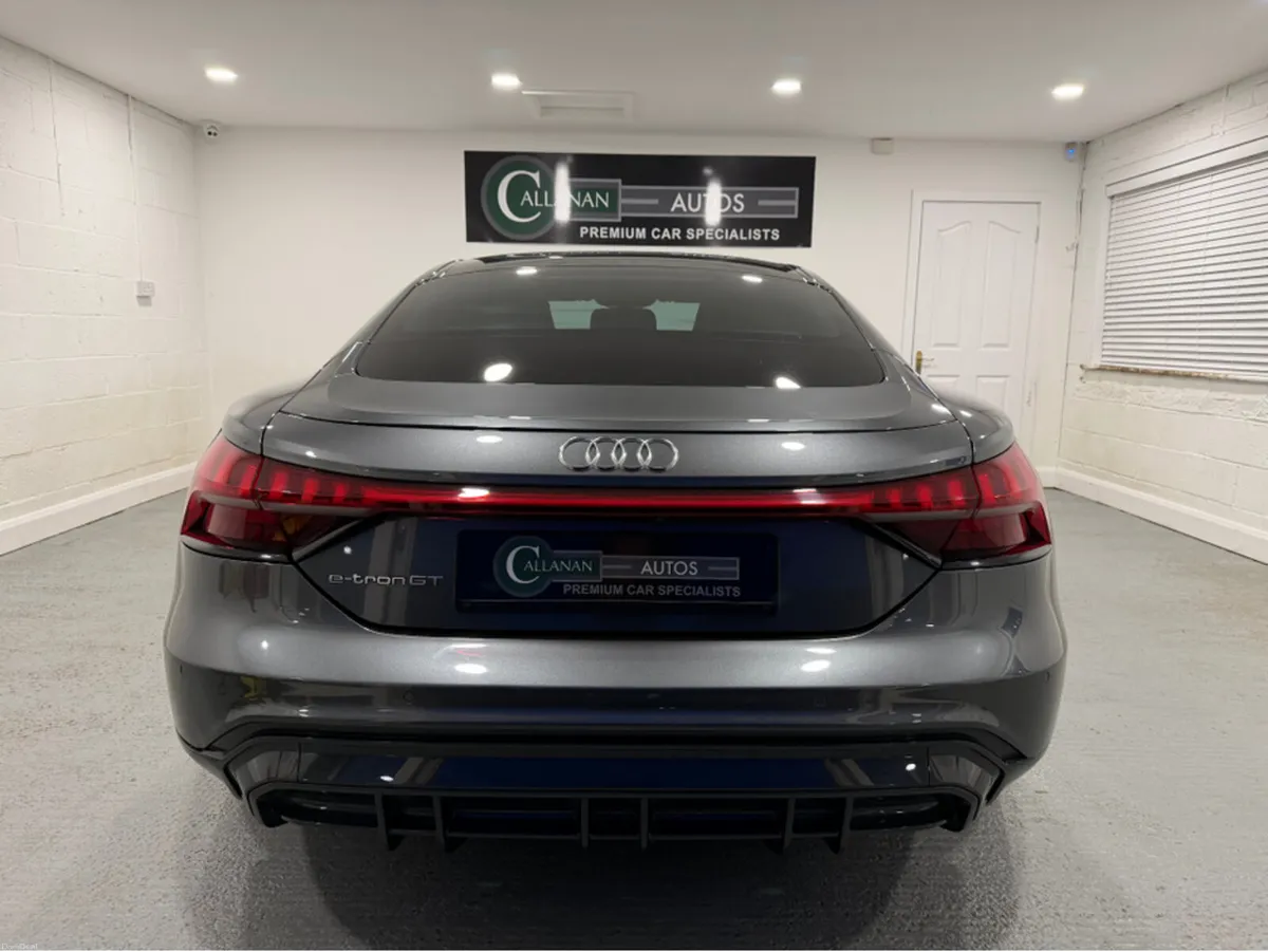 Audi e-tron GT quattro GT QUATTRO COUPE***COMFORT - Image 3