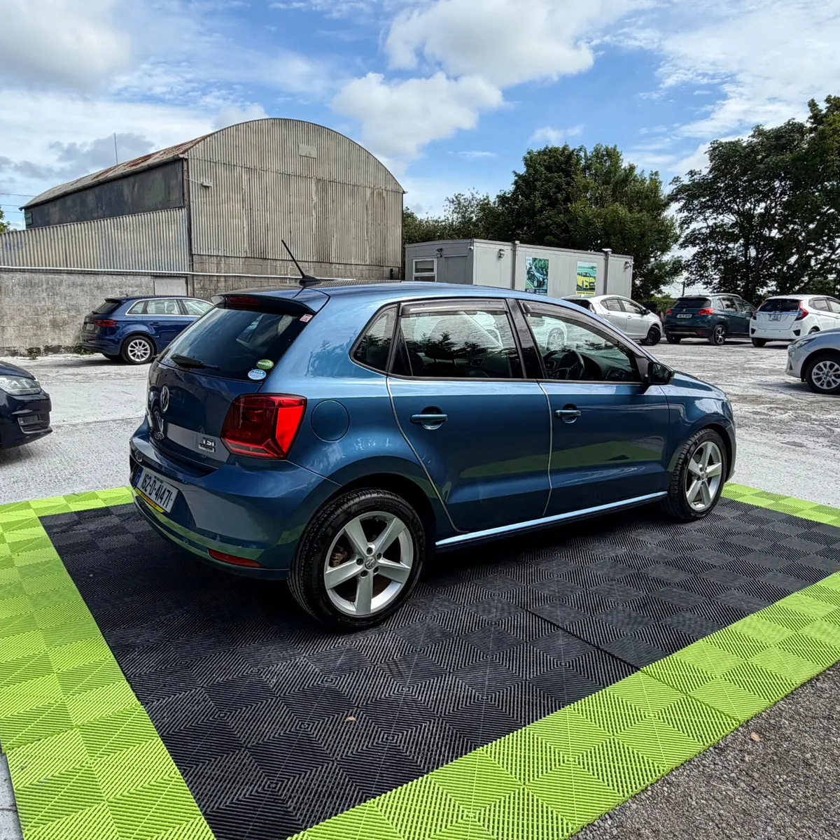 Volkswagen Polo 2016 Leather/Bluemotion Edition - Image 4