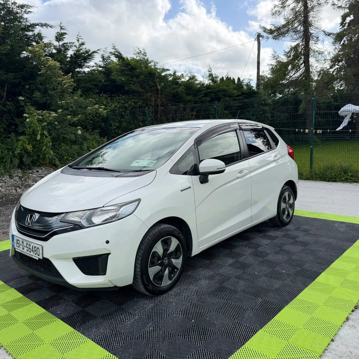 Honda Fit 2015 Hybrid - Image 5
