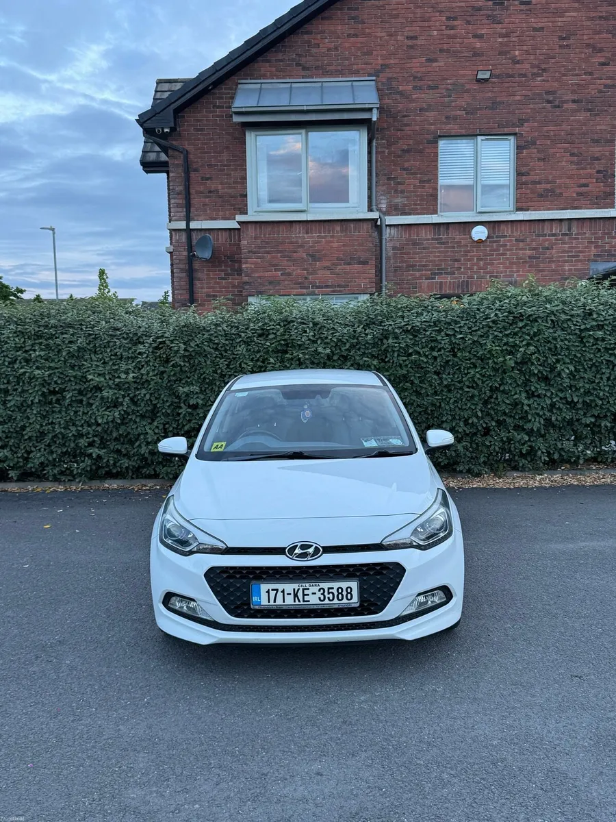 Hyundai I20 1.2 Petrol* low mileage*1 Owner* - Image 3