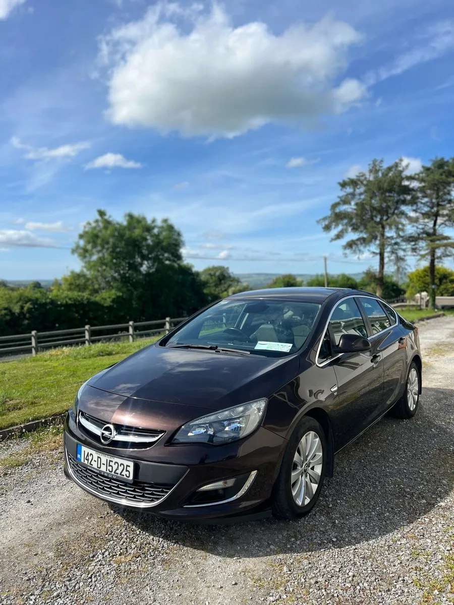 Opel Astra 2014 manual 1.6 CDTi Diesel - Image 1