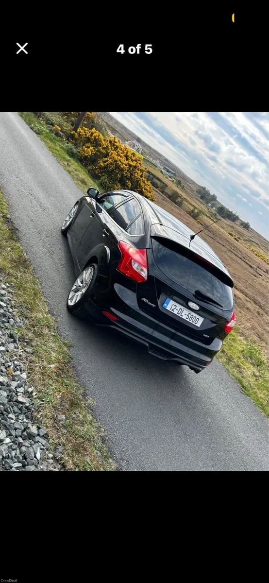 Ford Focus 2012 - Image 2