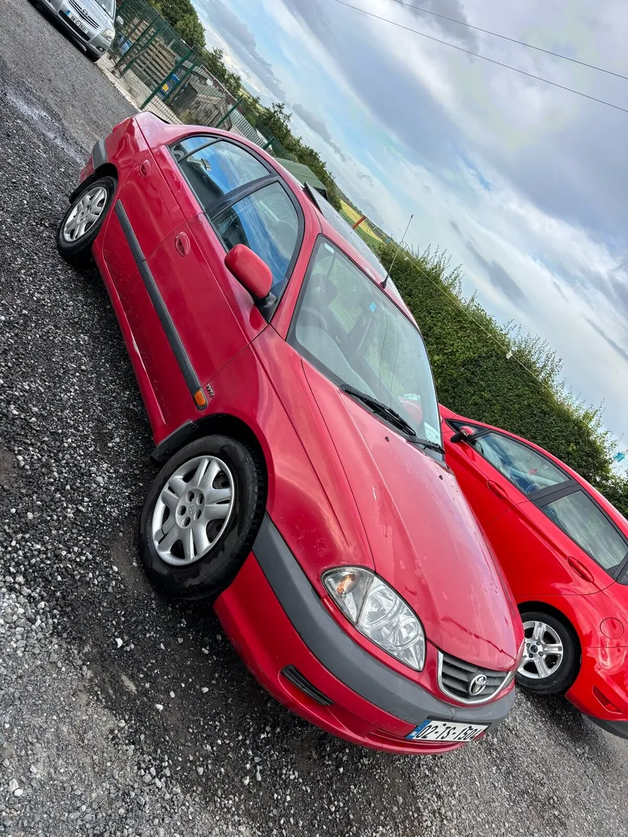 Toyota Avensis - Image 1