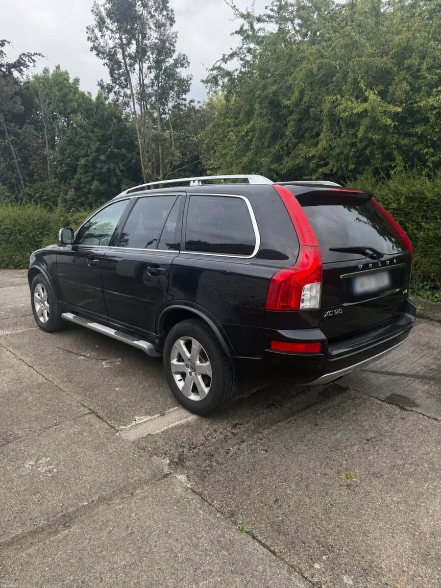 2014 Volvo XC90 D4 Automatic –Immaculate condition - Image 2