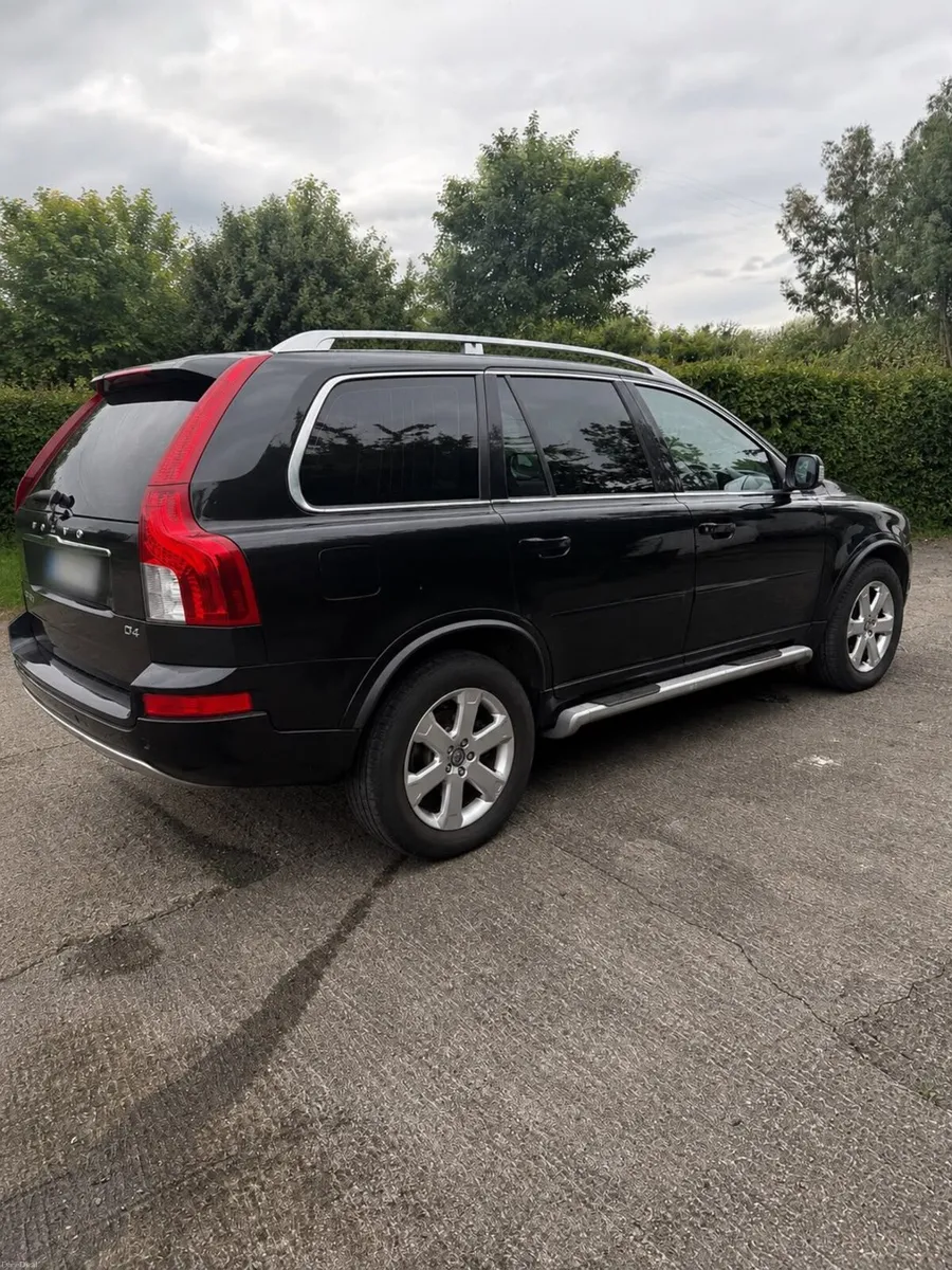 2014 Volvo XC90 D4 Automatic –Immaculate condition - Image 4