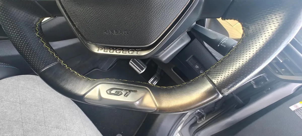 Peugeot 208 2021 - Image 4